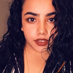 Meet your Posher, Rose